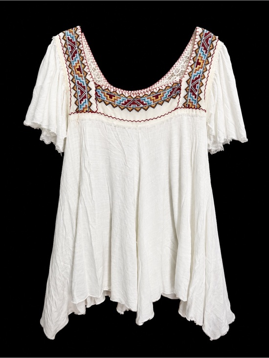 Free People Tops - Free People White Boho Embroidered Tunic Top